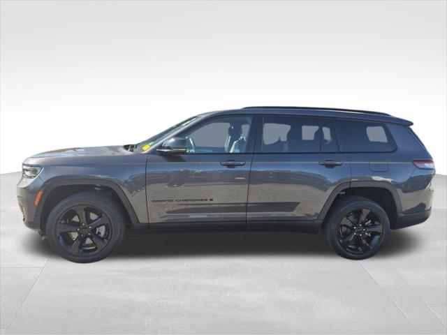 2022 Jeep Grand Cherokee L Altitude 4x4