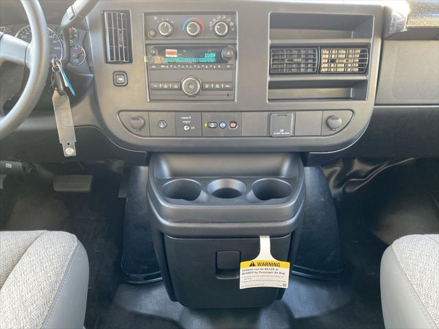 2025 GMC Savana Cargo RWD 2500 Extended Wheelbase Work Van