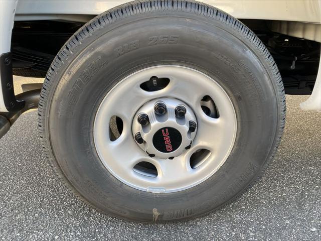 2025 GMC Savana Cargo RWD 2500 Extended Wheelbase Work Van