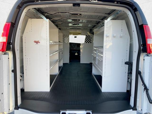 2025 GMC Savana Cargo RWD 2500 Extended Wheelbase Work Van