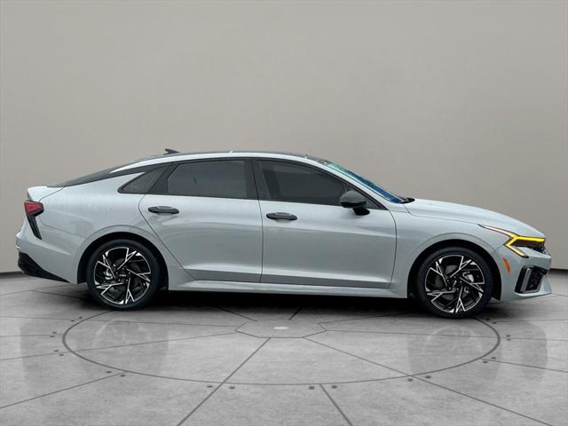 2025 Kia K5 GT-Line 2025 Kia K5 GT-Line