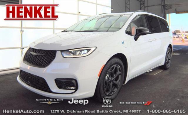 2024 Chrysler Pacifica Hybrid Premium S Appearance Pkg 2024 Chrysler Pacifica Hybrid Premium S Appearance Pkg