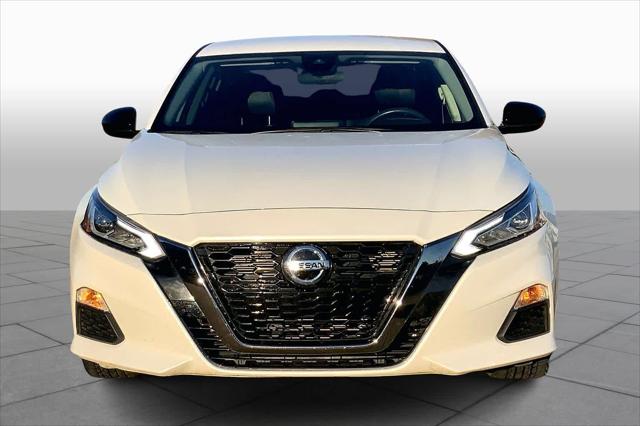 2022 Nissan Altima SR FWD