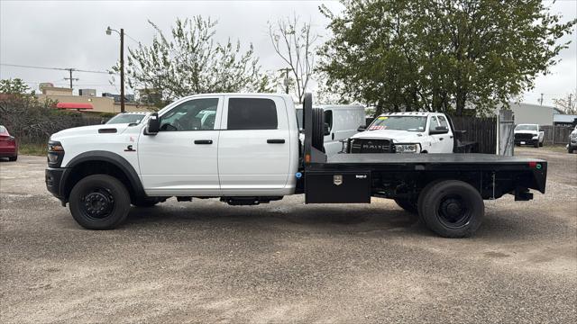 2026 RAM Ram 5500 Chassis Cab RAM 5500 TRADESMAN CHASSIS CREW CAB 4X4 84 CA 2026 RAM Ram 5500 Chassis Cab RAM 5500 TRADESMAN CHASSIS CREW CAB 4X4 84 CA