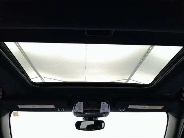 2021 Jeep Grand Cherokee Limited 4x4 2021 Jeep Grand Cherokee Limited 4x4