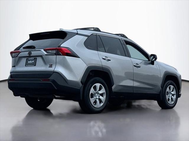 2021 Toyota RAV4 LE 2021 Toyota RAV4 LE