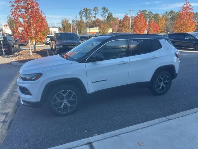 2024 Jeep Compass Limited 4x4 2024 Jeep Compass Limited 4x4