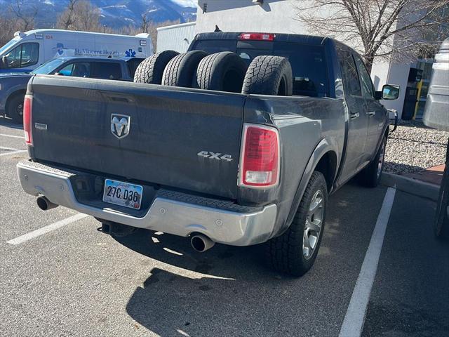 2018 RAM 1500 Laramie Crew Cab 4x4 57 Box