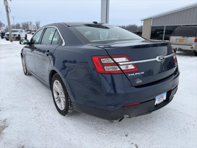 2016 Ford Taurus SEL 2016 Ford Taurus SEL