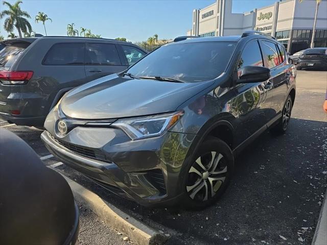 2018 Toyota RAV4 LE 2018 Toyota RAV4 LE
