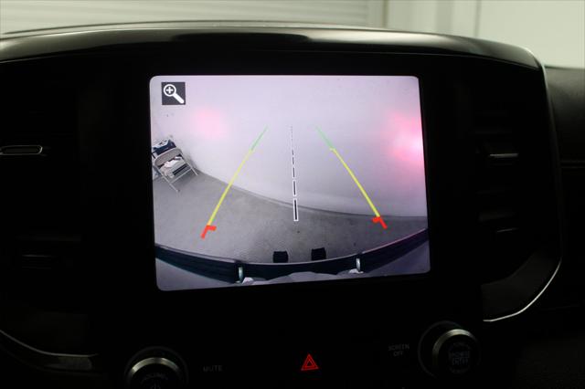 2019 RAM 1500 Laramie Crew Cab 4x4 57 Box 2019 RAM 1500 Laramie Crew Cab 4x4 57 Box