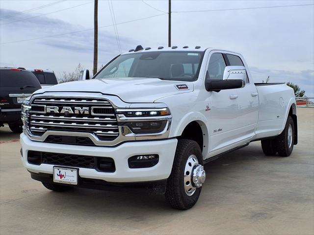 2025 RAM Ram 3500 RAM 3500 LIMITED LONGHORN CREW CAB 4X4 8 BOX