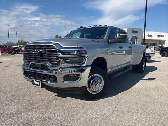 2026 RAM Ram 3500 RAM 3500 TRADESMAN CREW CAB 4X4 8 BOX 2026 RAM Ram 3500 RAM 3500 TRADESMAN CREW CAB 4X4 8 BOX