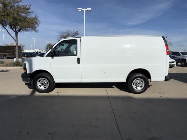 2023 GMC Savana Cargo RWD 2500 Regular Wheelbase Work Van