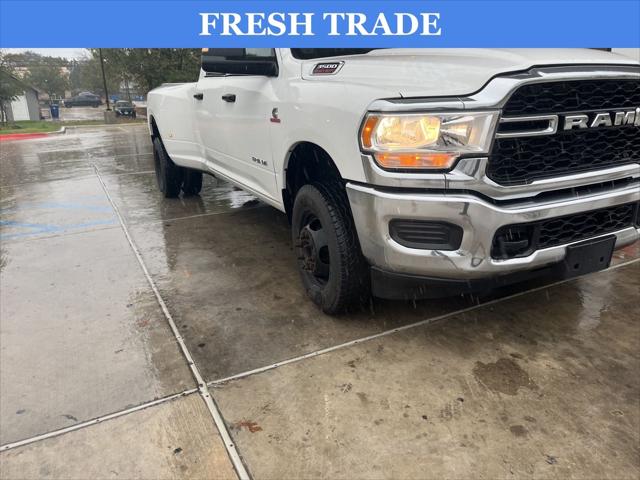 2022 RAM 3500 Tradesman Crew Cab 4x4 8 Box 2022 RAM 3500 Tradesman Crew Cab 4x4 8 Box