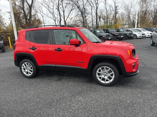 2020 Jeep Renegade Latitude 4X4 2020 Jeep Renegade Latitude 4X4