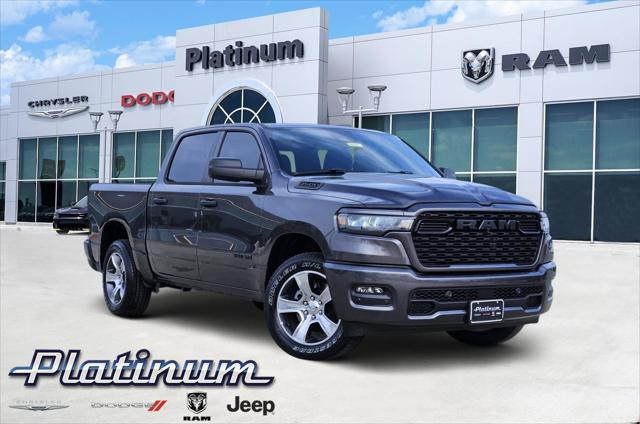 2026 RAM Ram 1500 RAM 1500 EXPRESS CREW CAB 4X2 57 BOX