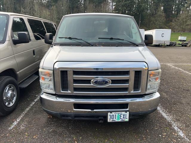 2011 Ford E-350 Super Duty XLT