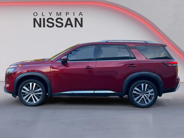 2022 Nissan Pathfinder Platinum 4WD 2022 Nissan Pathfinder Platinum 4WD