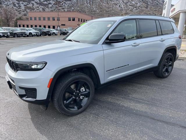 2023 Jeep Grand Cherokee L Altitude 4x4 2023 Jeep Grand Cherokee L Altitude 4x4