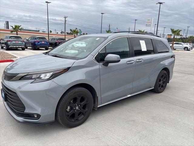 2024 Toyota Sienna Woodland Edition