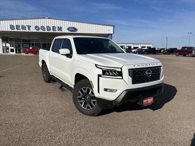 2024 Nissan Frontier Crew Cab SL 4x2
