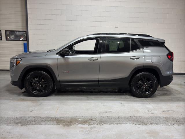 2023 GMC Terrain AWD AT4 2023 GMC Terrain AWD AT4