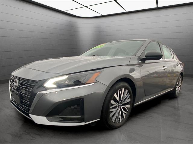 2024 Nissan Altima SV FWD