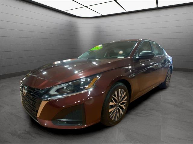 2024 Nissan Altima SV FWD