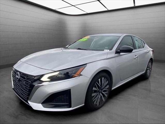 2024 Nissan Altima SV FWD