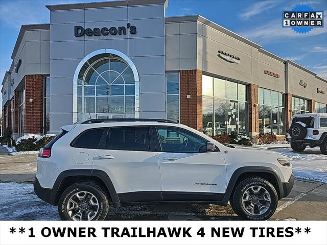2019 Jeep Cherokee Trailhawk 4x4 2019 Jeep Cherokee Trailhawk 4x4