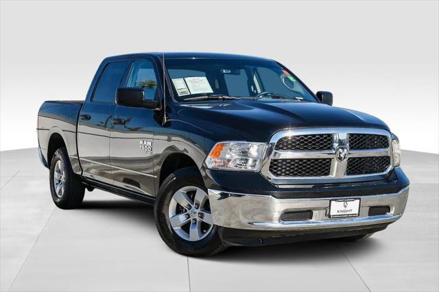 2022 RAM 1500 Classic SLT Crew Cab 4x2 57 Box