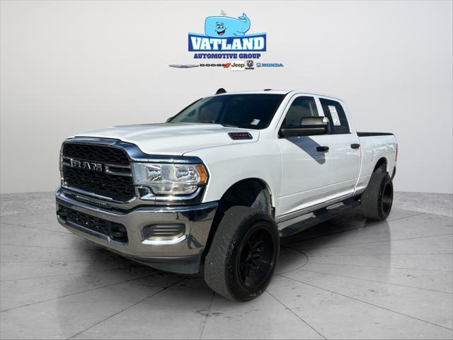 2020 RAM 2500 Tradesman Crew Cab 4X4 64 Box 2020 RAM 2500 Tradesman Crew Cab 4X4 64 Box