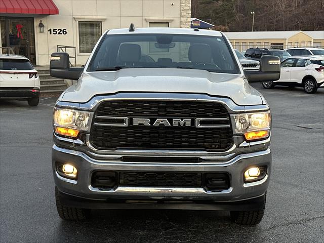 2024 RAM 2500 Big Horn Crew Cab 4x4 64 Box 2024 RAM 2500 Big Horn Crew Cab 4x4 64 Box