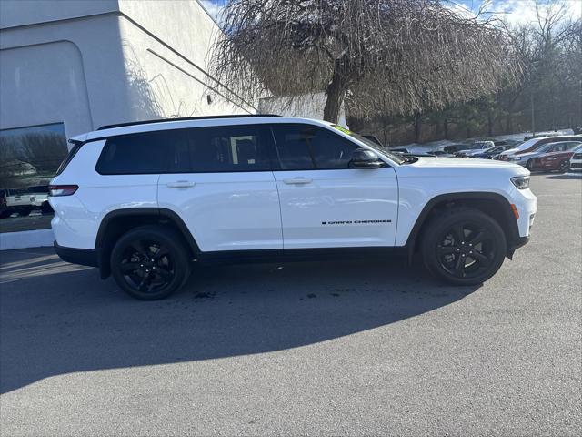2023 Jeep Grand Cherokee L Altitude X 4x4 2023 Jeep Grand Cherokee L Altitude X 4x4
