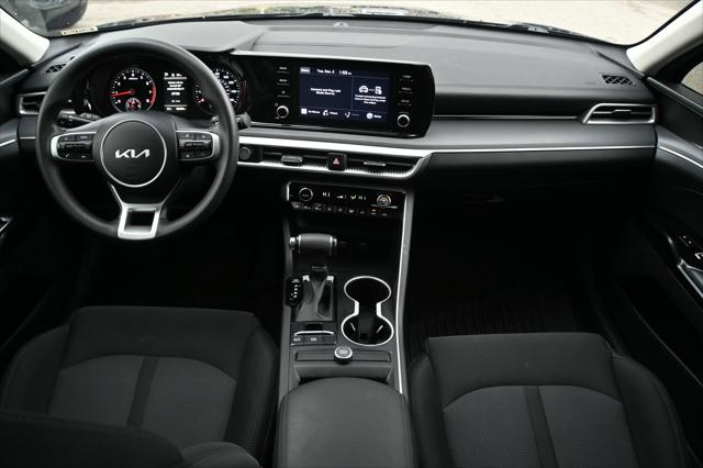 2023 Kia K5 LXS 2023 Kia K5 LXS