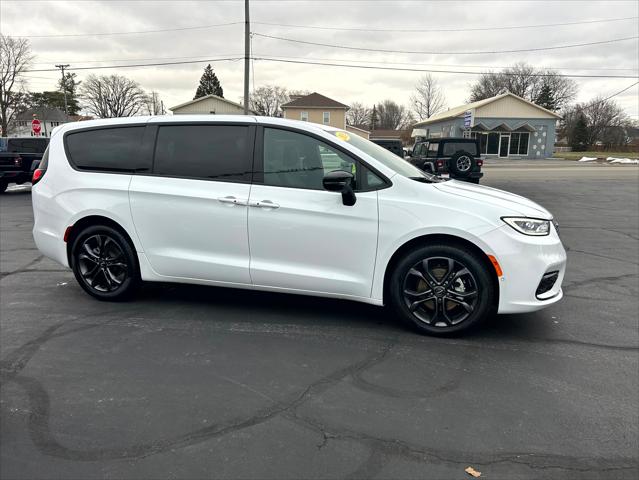 2026 Chrysler Pacifica PACIFICA SELECT