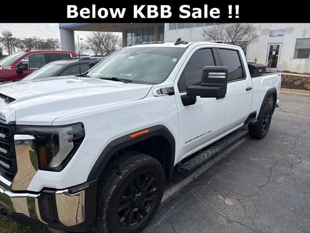 2024 GMC Sierra 2500HD 4WD Crew Cab Standard Bed Pro 2024 GMC Sierra 2500HD 4WD Crew Cab Standard Bed Pro