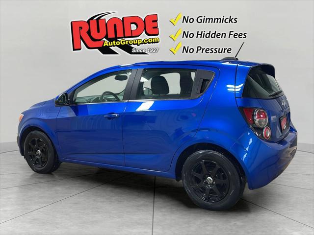 2016 Chevrolet Sonic LT Auto 2016 Chevrolet Sonic LT Auto