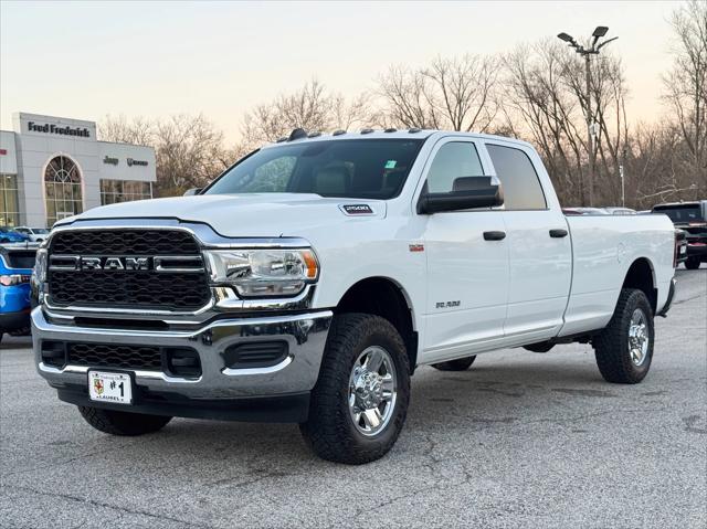 2022 RAM 2500 Tradesman Crew Cab 4x4 8 Box
