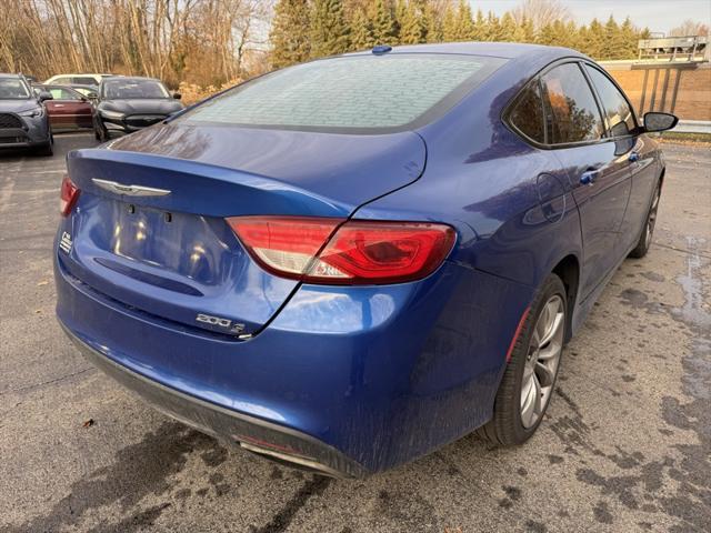 2015 Chrysler 200 S 2015 Chrysler 200 S