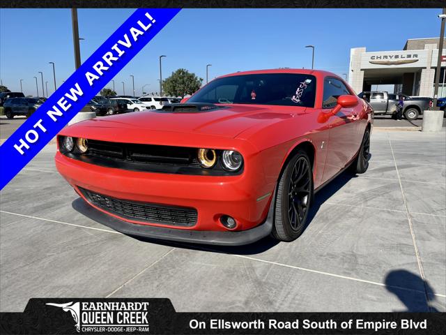 2016 Dodge Challenger 392 Hemi Scat Pack Shaker