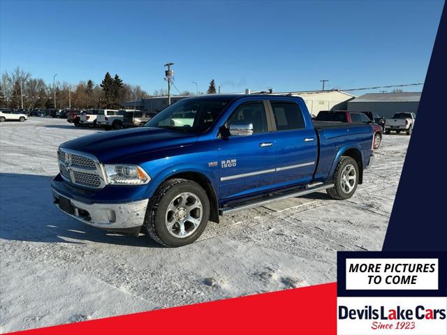 2017 RAM 1500 Laramie Crew Cab 4x4 64 Box 2017 RAM 1500 Laramie Crew Cab 4x4 64 Box