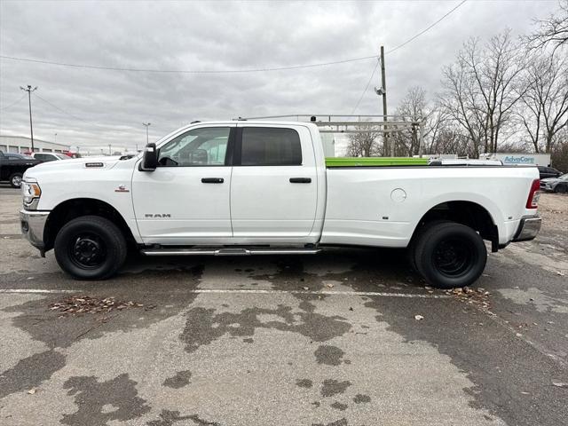 2024 RAM 3500 Big Horn Crew Cab 4x4 8 Box 2024 RAM 3500 Big Horn Crew Cab 4x4 8 Box