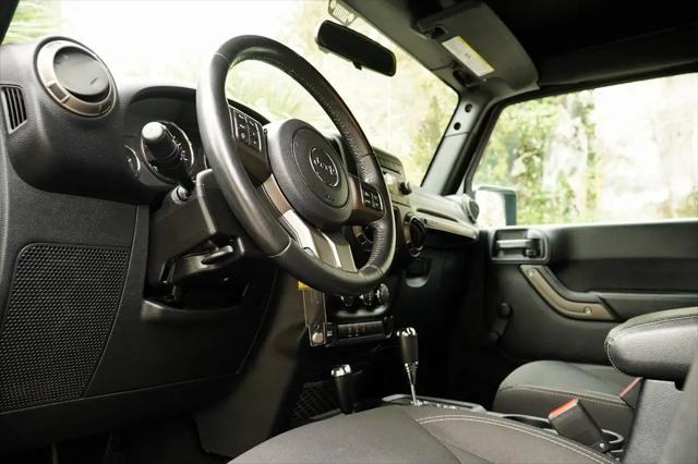 2018 Jeep Wrangler JK Unlimited Golden Eagle 4x4
