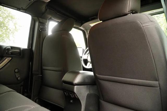 2018 Jeep Wrangler JK Unlimited Golden Eagle 4x4