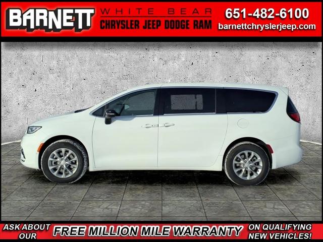 2026 Chrysler Pacifica Limited AWD