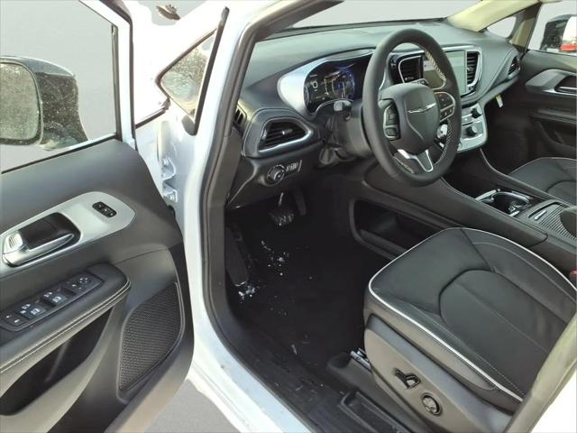 2026 Chrysler Pacifica Limited AWD