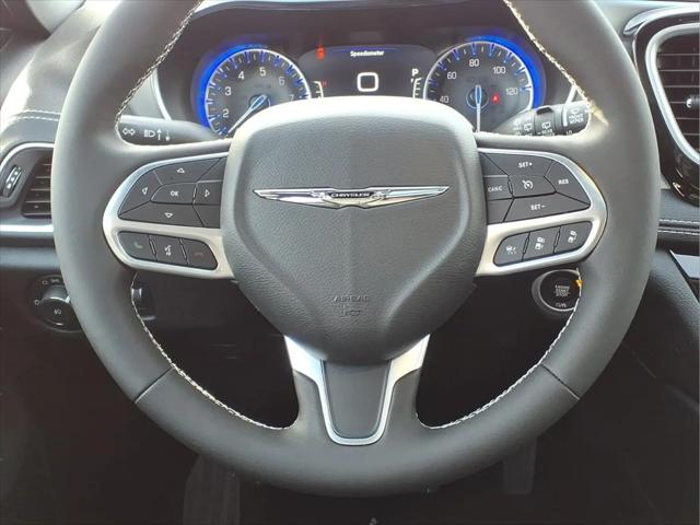 2026 Chrysler Pacifica Limited AWD