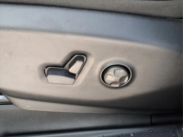 2026 Chrysler Pacifica Limited AWD